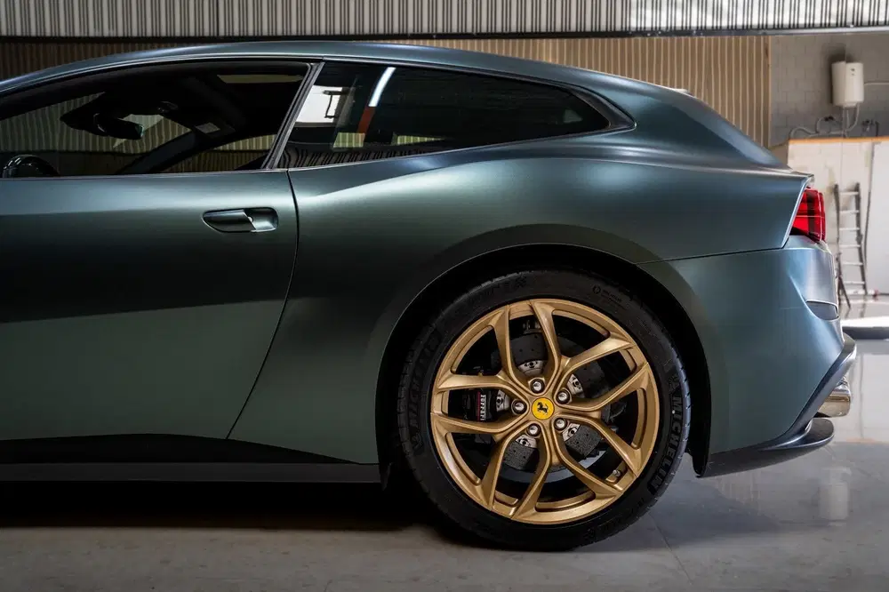Ferrari GTC4 Lusso 3.9 V8 Lusso T uit 2019, foto 8