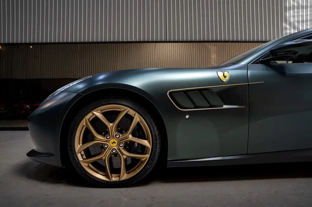Ferrari GTC4 Lusso 3.9 V8 Lusso T uit 2019, foto 9