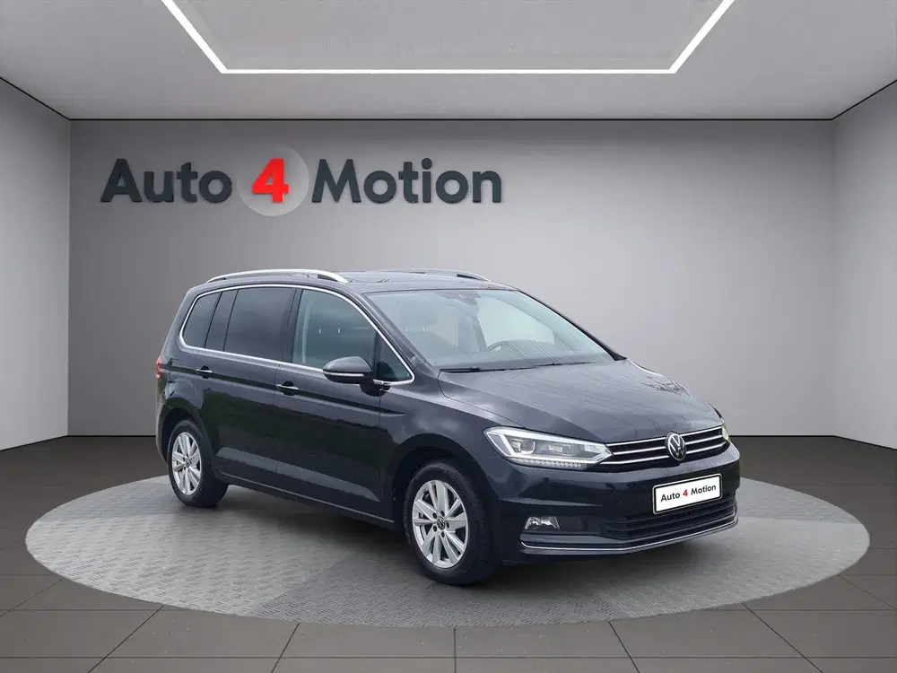 Volkswagen Touran 1.5TSI HIGHLINE 7p. MET ECC NAVIG PANO AND uit 2021, foto 3