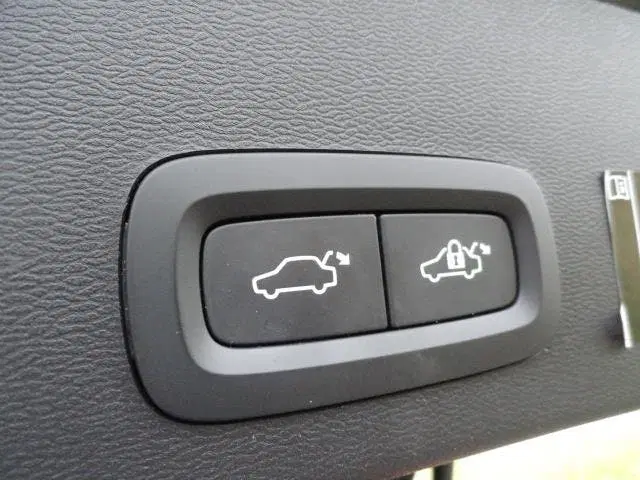 Volvo XC40 1.5 T4 Recharge Inscription Full LED I CAM uit 2021, foto 15