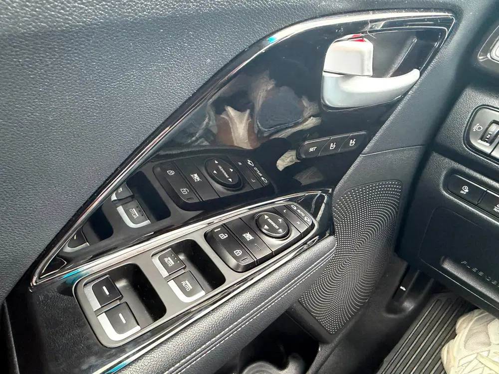 Kia Niro ExecutiveLine 64 kWh Leder uit 2019, foto 12