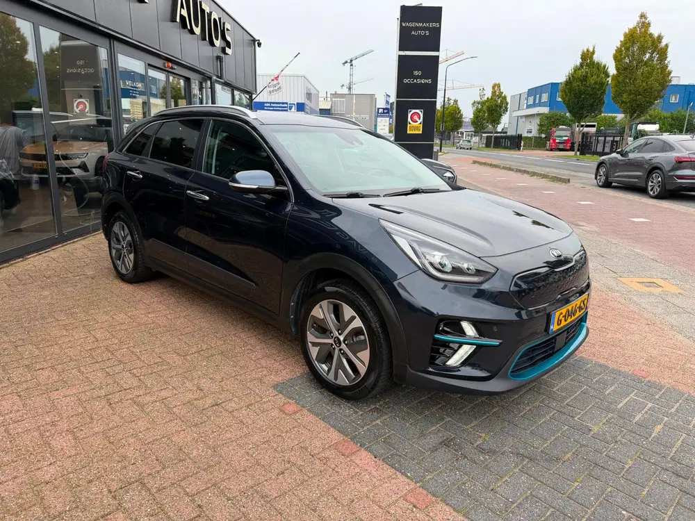 Kia Niro ExecutiveLine 64 kWh Leder uit 2019, foto 5