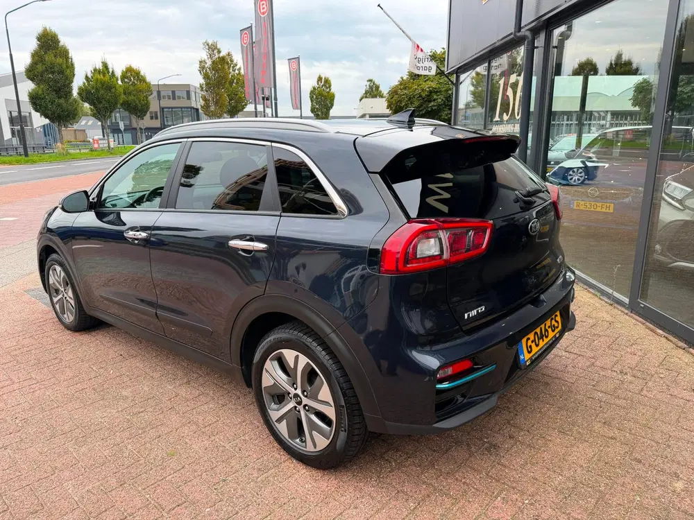 Kia Niro ExecutiveLine 64 kWh Leder uit 2019, foto 6