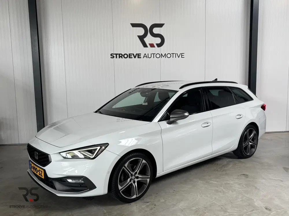 SEAT Leon 1.5 TSI 150 pk FR Buss Intense uit 2021