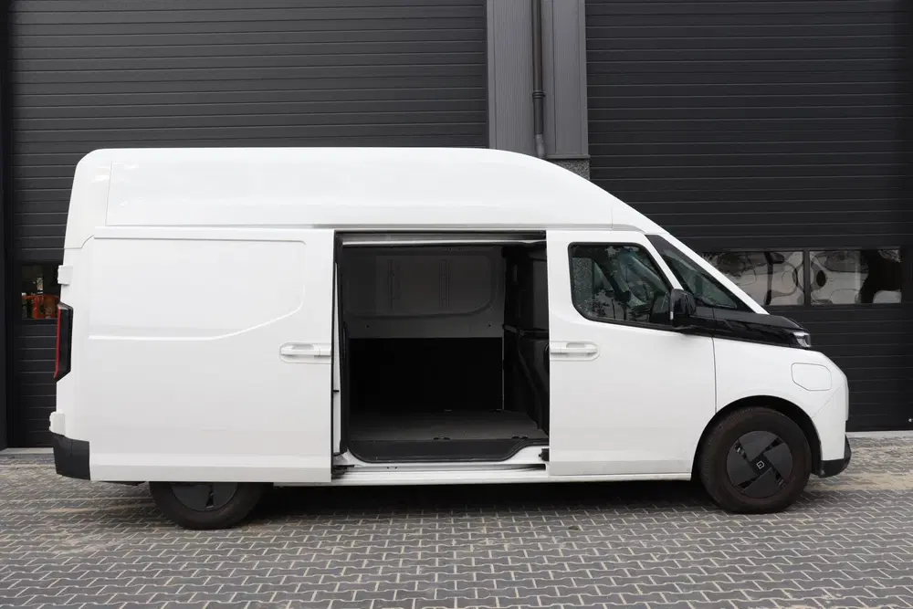 Farizon SV 83kWh L2H3 l 231PK l AIRCO l 360 CAMERA l uit 2025, foto 12