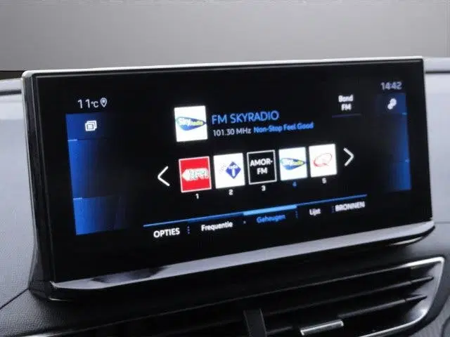 Peugeot 3008 1.2 PureTech Allure Pack FULL LED l NAVIG uit 2022, foto 13