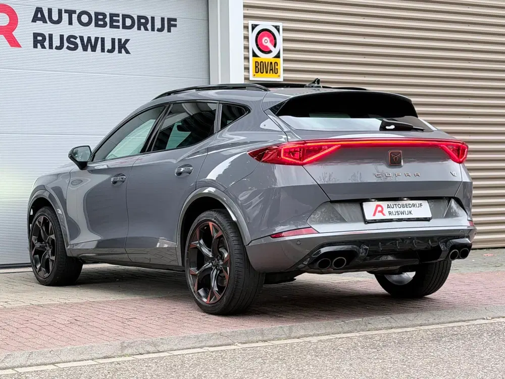 Cupra Formentor 2.0 TSI 4DRIVE Pano uit 2022, foto 9