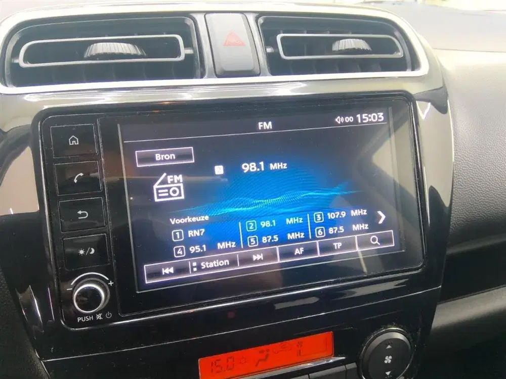 Mitsubishi Space Star 1.2 Intense Automaat uit 2021, foto 3