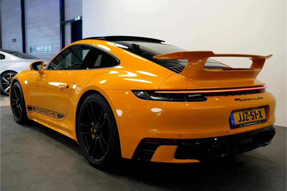 Porsche 911 3.0 Carrera 4 GTS 353kW uit 2023, foto 3