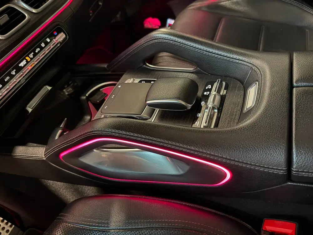 Mercedes-Benz GLE 450 4MATIC Premium+ AMG uit 2019, foto 10