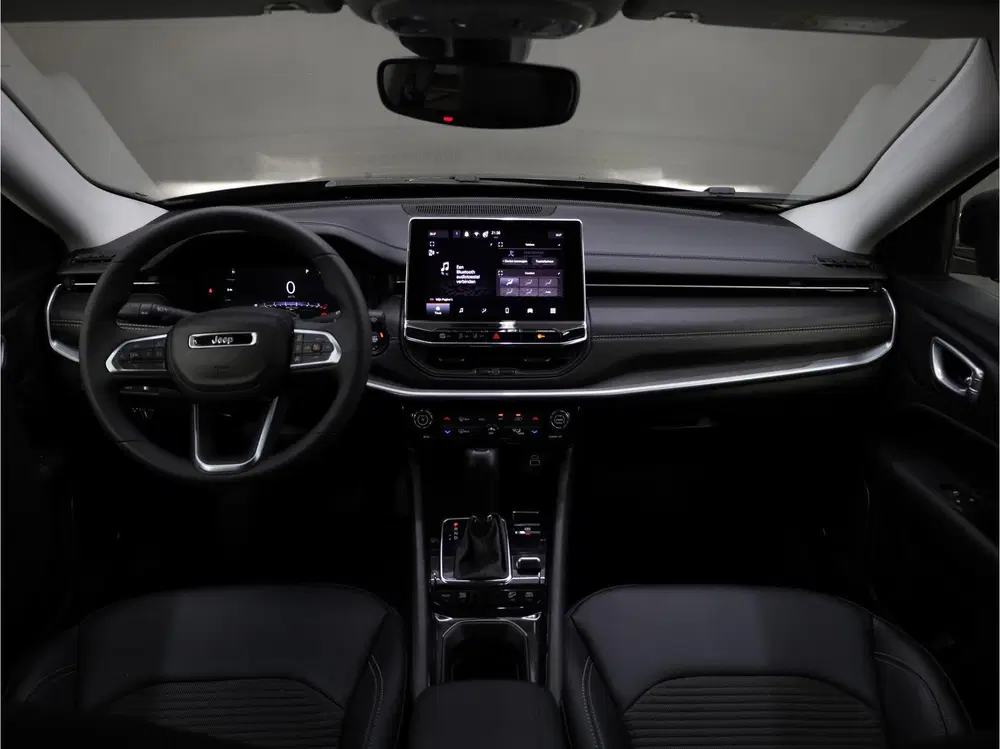 Jeep Compass 4xe 190 Plug-in Hybrid Electric Limited uit 2023, foto 2