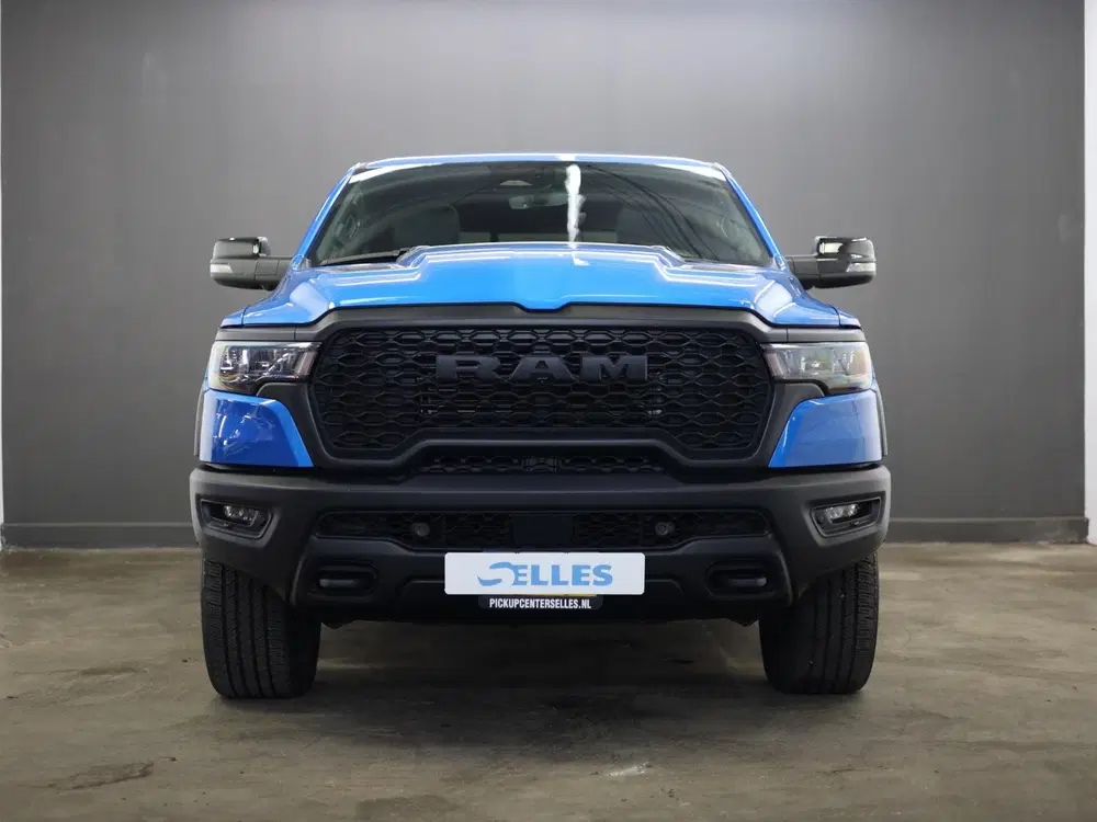Dodge RAM 2025 3.0L HURRICANE REBEL uit 2024, foto 4