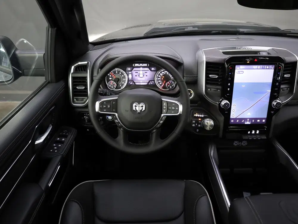 Dodge RAM 2025 3.0L HURRICANE LARAMIE SPORT uit 2024, foto 2