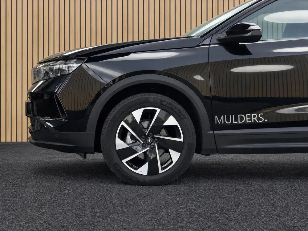 Opel Grandland 1.2 Turbo Hybrid Business Edition uit 2026, foto 12