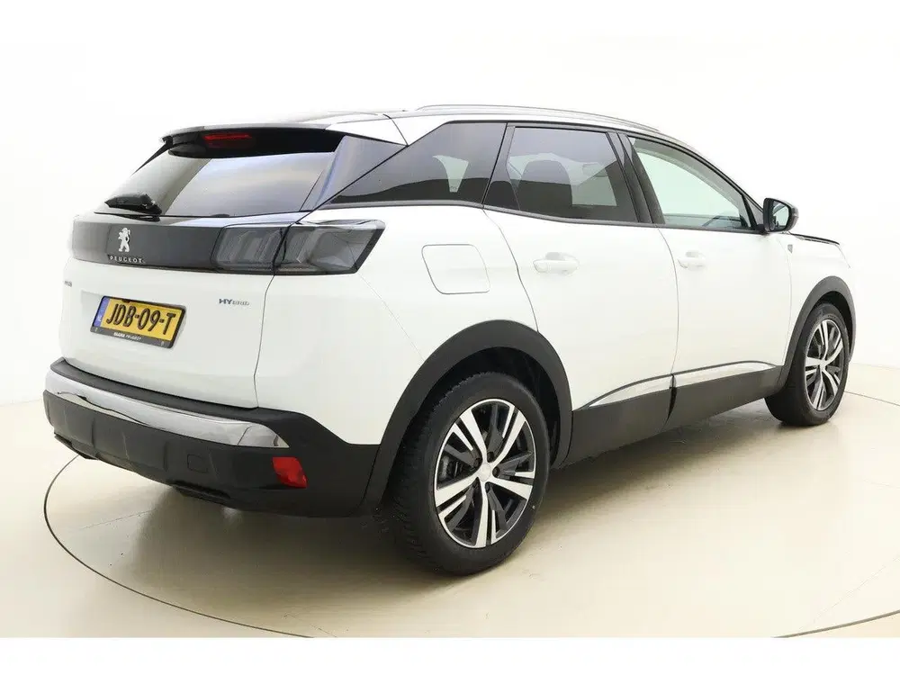 Peugeot 3008 1.6 HYbrid 225pk Automaat Road Trip Plug i uit 2022, foto 2