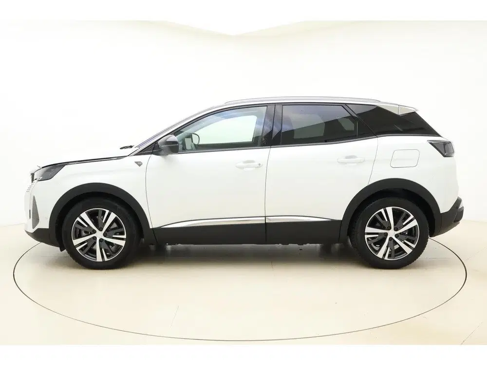 Peugeot 3008 1.6 HYbrid 225pk Automaat Road Trip Plug i uit 2022, foto 5