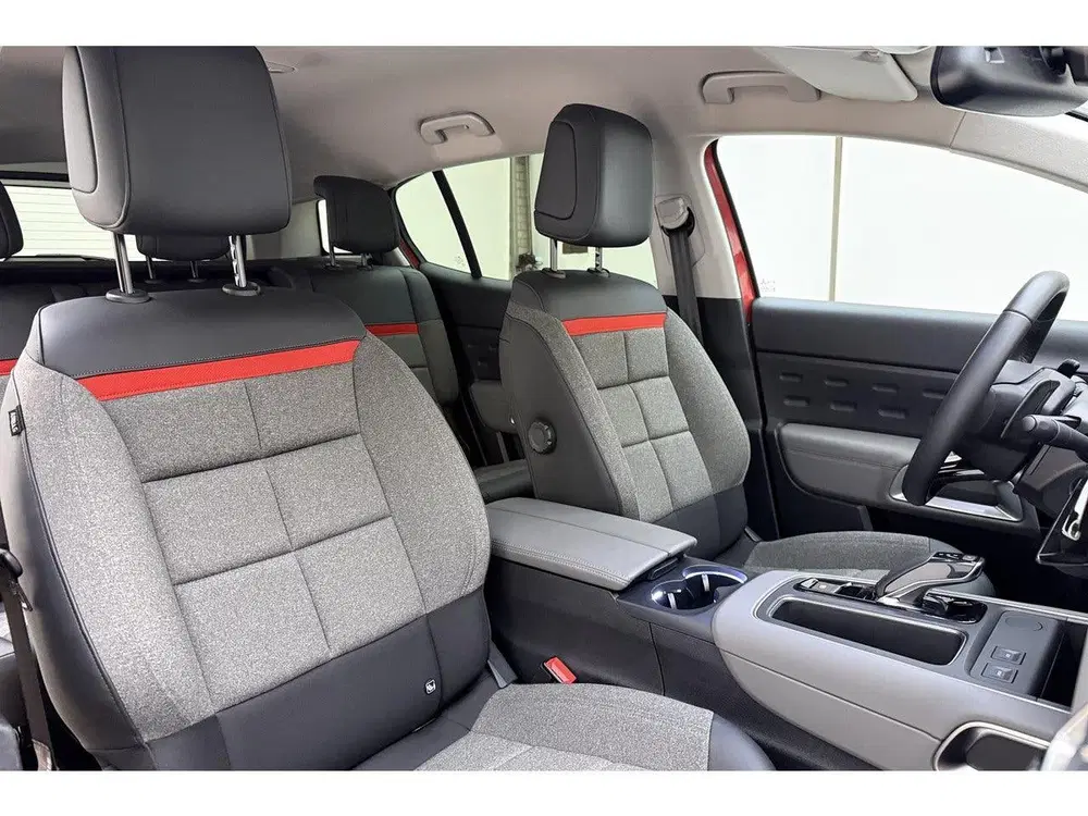 Citroën C5 Aircross 1.2 PureTech 130pk Automaat Feel uit 2020, foto 4