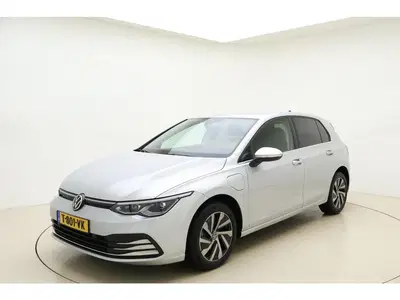 Volkswagen Golf 1.4 eHybrid Style 204pk uit 2021