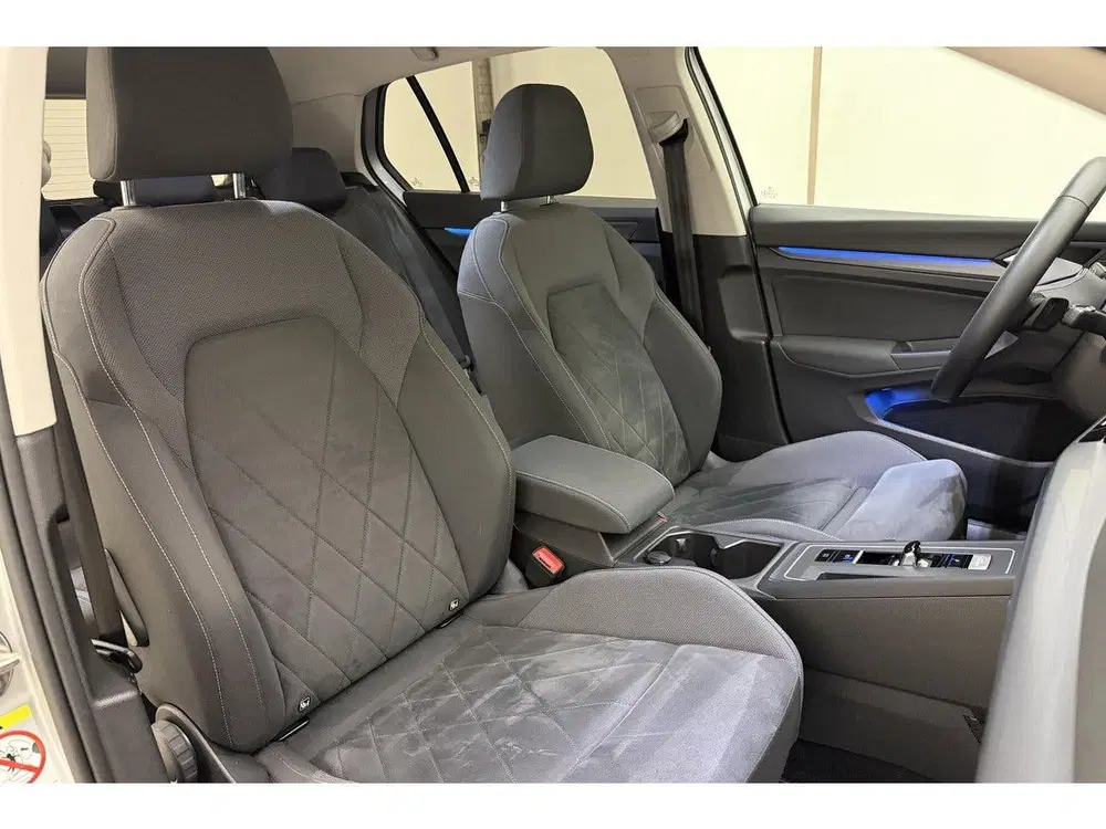 Volkswagen Golf 1.4 eHybrid Style 204pk uit 2021, foto 12