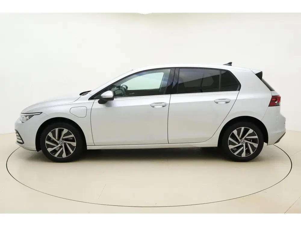 Volkswagen Golf 1.4 eHybrid Style 204pk uit 2021, foto 5