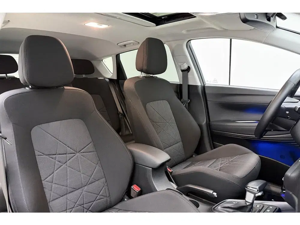 Hyundai BAYON 1.0 T-GDI 100pk Automaat Premium Sky uit 2022, foto 15