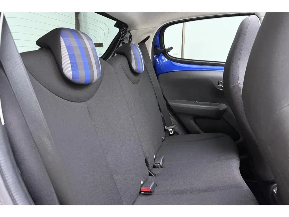 Peugeot 108 1.0 e-VTi Allure TOP uit 2020, foto 15