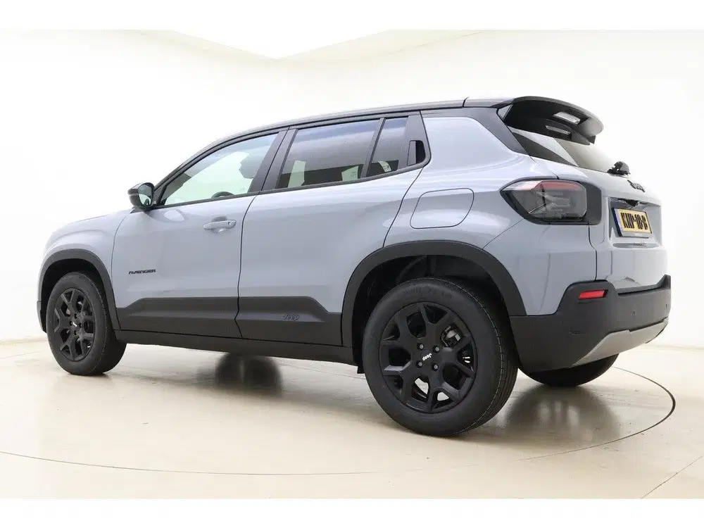 Jeep Avenger 1.2 e-Hybrid 110pk Black Edition uit 2026, foto 13
