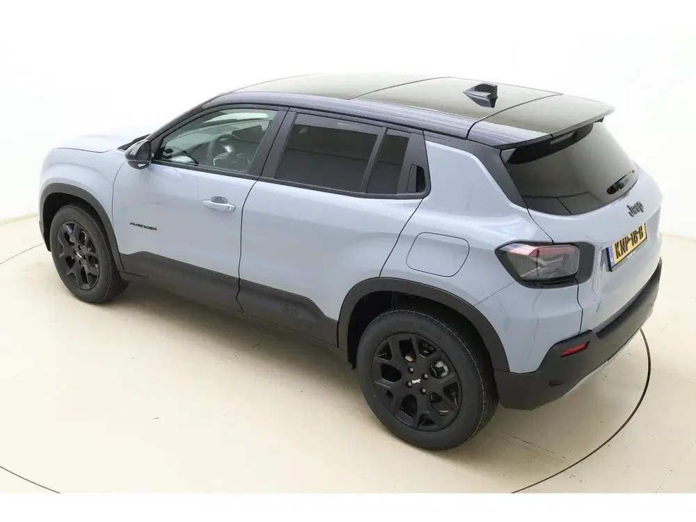 Jeep Avenger 1.2 e-Hybrid 110pk Black Edition uit 2026, foto 4