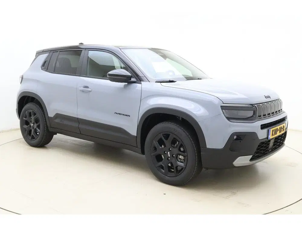 Jeep Avenger 1.2 e-Hybrid 110pk Black Edition uit 2026, foto 9