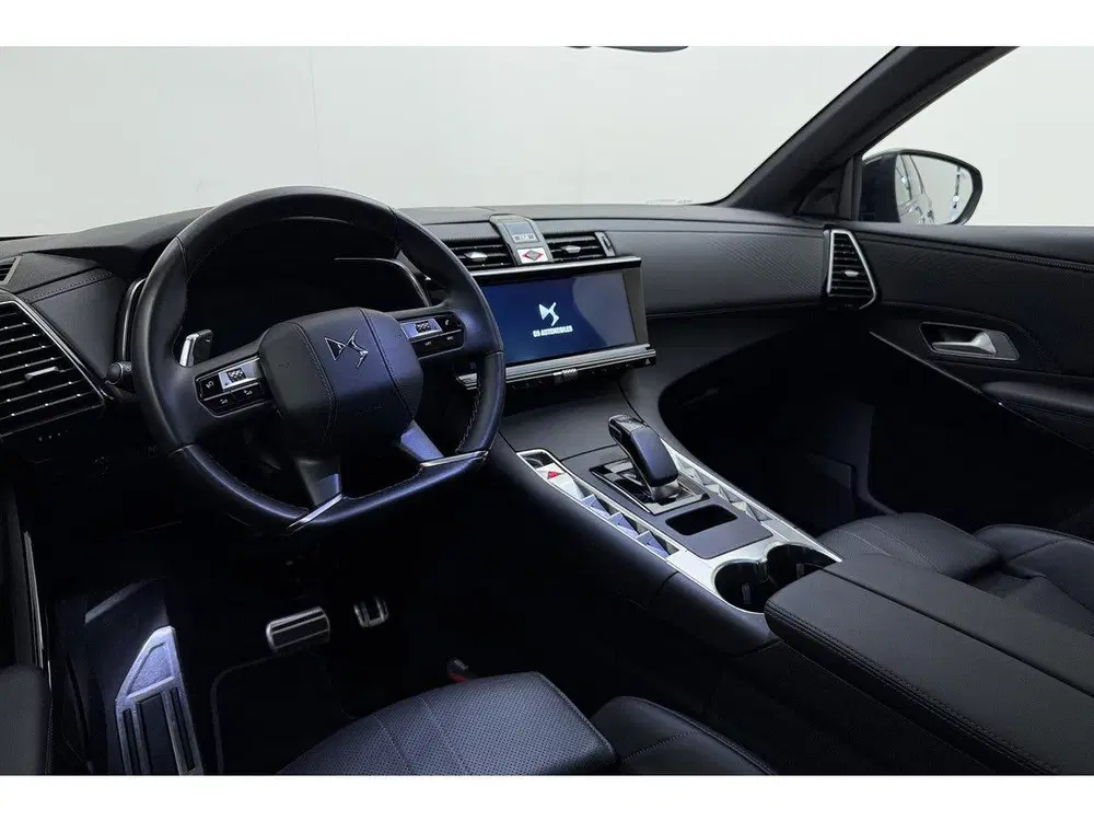 DS Automobiles DS 7 DS DS 7 1.6 PHEV 300pk 4x4 Automaat Etoile uit 2025, foto 3