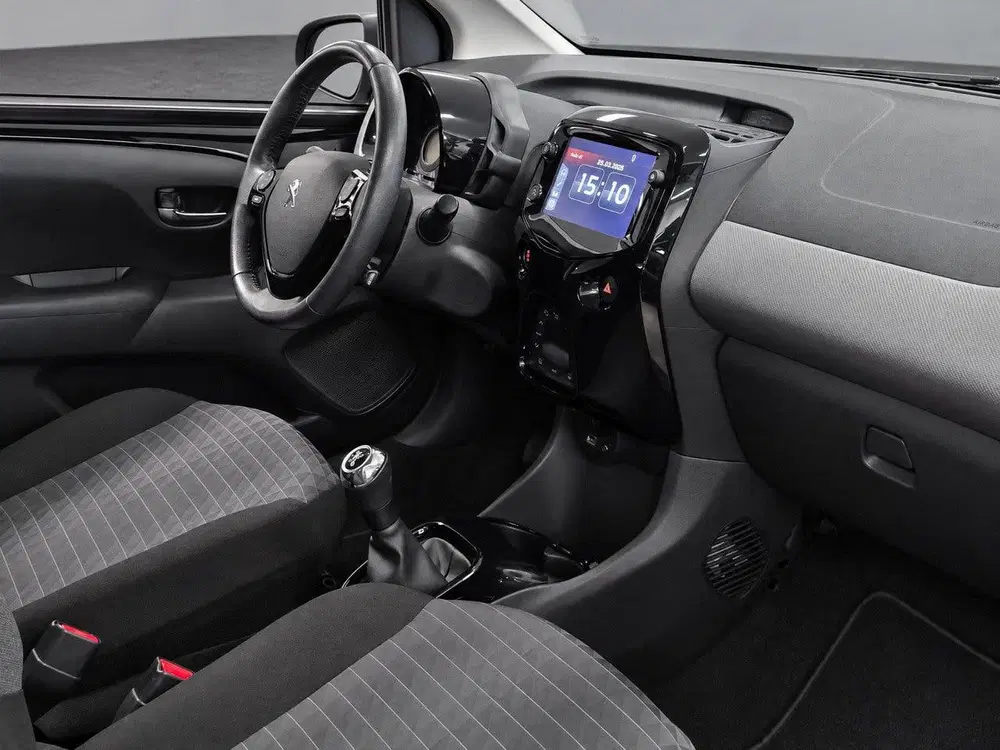 Peugeot 108 1.0 e-VTi Allure Camera uit 2021, foto 10