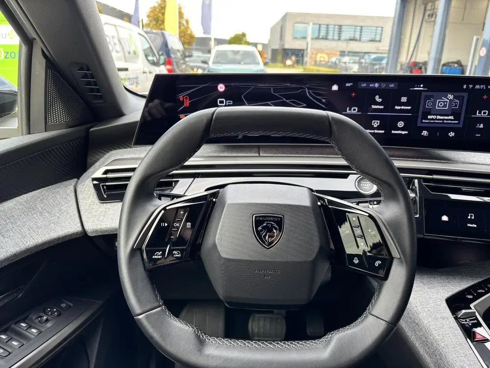 Peugeot 5008 1.2 Hybrid 136 Allure 7p uit 2025, foto 10