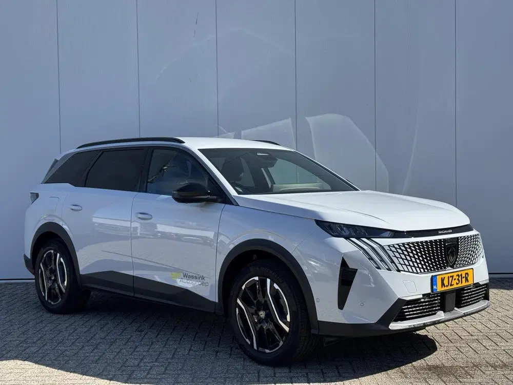 Peugeot 5008 1.6 Plug-in Hybrid 195 Allure 7p uit 2026, foto 3