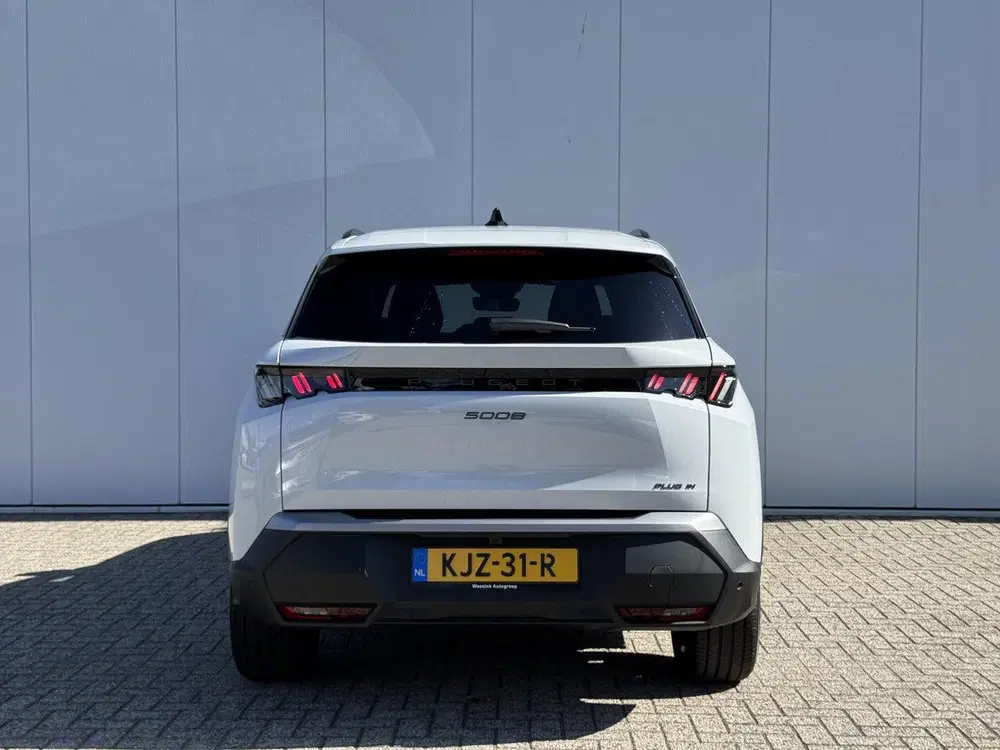Peugeot 5008 1.6 Plug-in Hybrid 195 Allure 7p uit 2026, foto 6