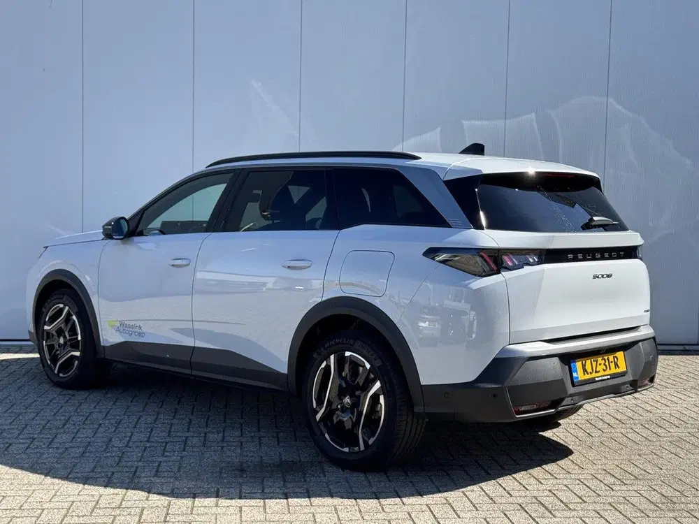 Peugeot 5008 1.6 Plug-in Hybrid 195 Allure 7p uit 2026, foto 7