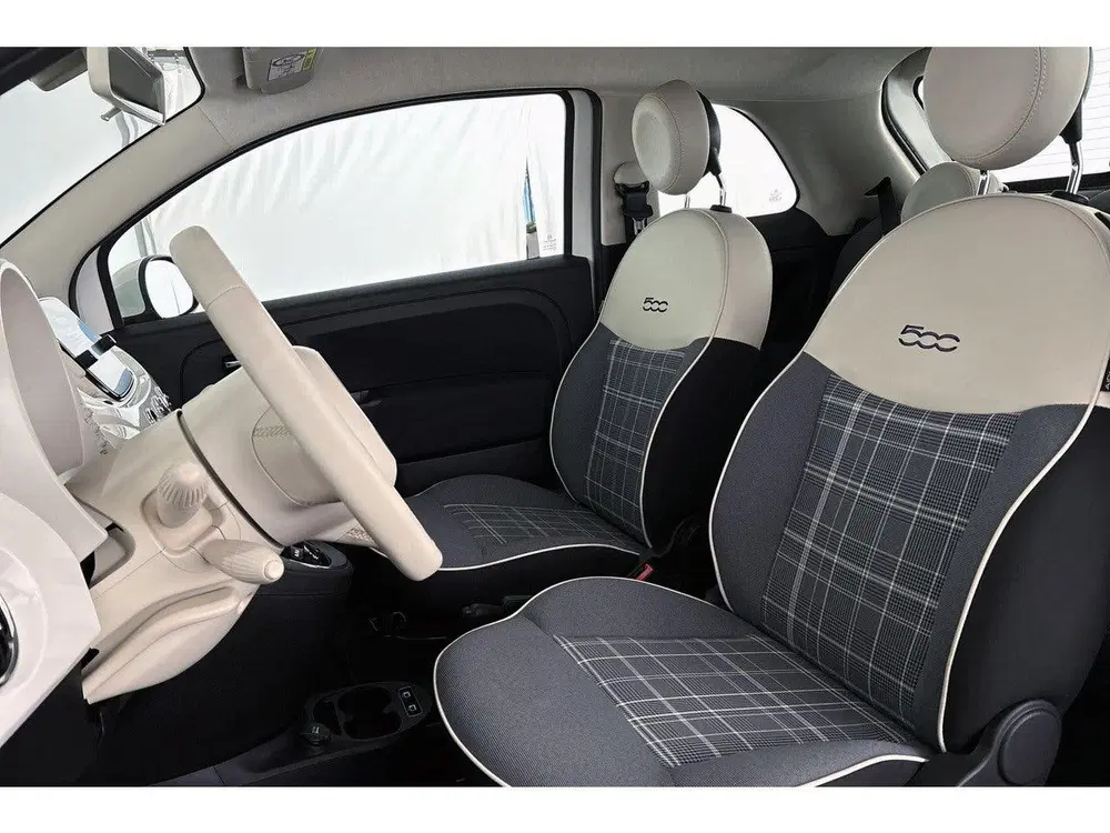 Fiat 500 1.2 Lounge Automaat Apple CarPlay Cruise C uit 2021, foto 6