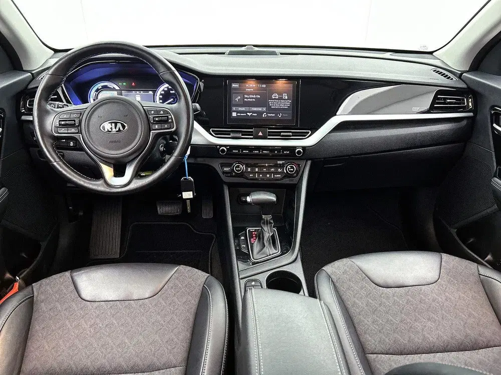 Kia Niro 1.6 140pk PHEV DynamicLine Automaat uit 2021, foto 11