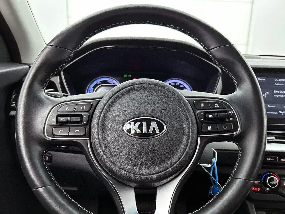 Kia Niro 1.6 140pk PHEV DynamicLine Automaat uit 2021, foto 13