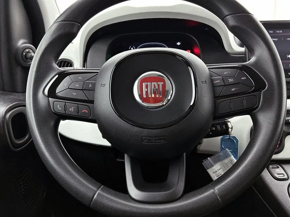 Fiat Panda 1.0 70pk Hybrid Cross uit 2025, foto 13