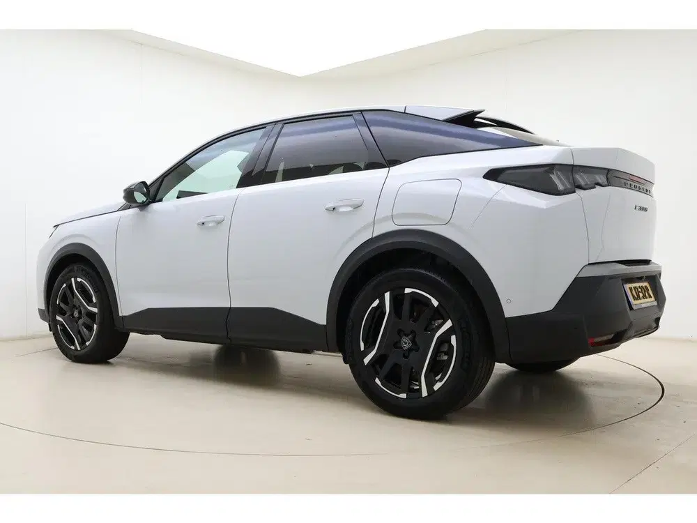 Peugeot 3008 Allure Avantage 210pk 73 kWh uit 2026, foto 12