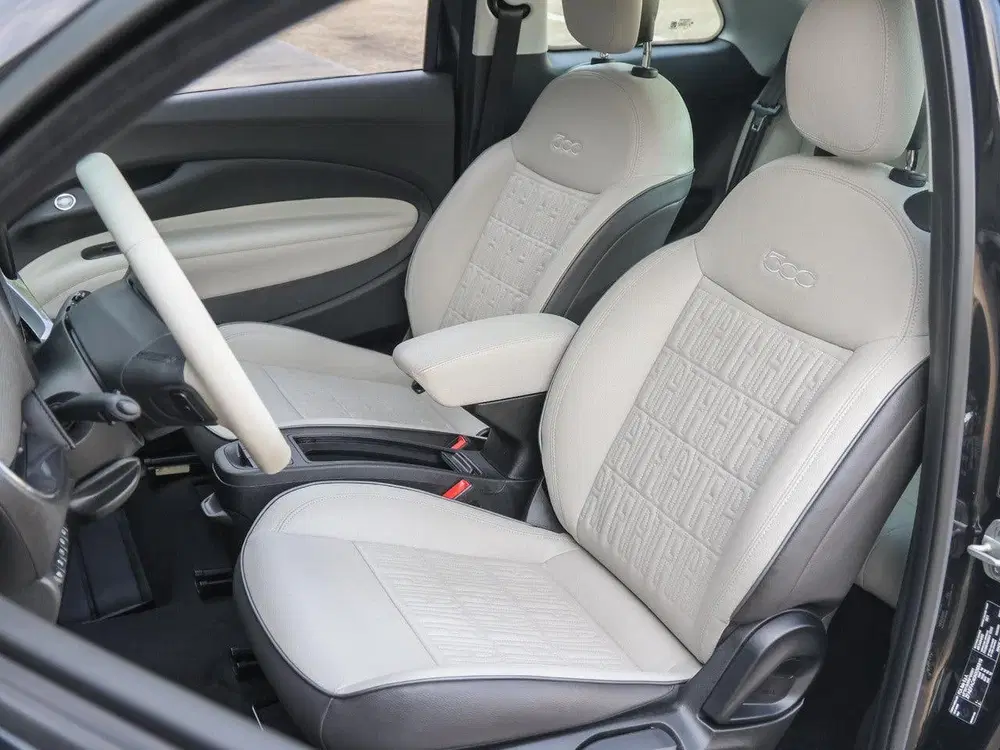 Fiat 500 E La Prima 42kWh uit 2022, foto 13