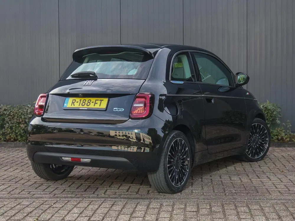 Fiat 500 E La Prima 42kWh uit 2022, foto 6