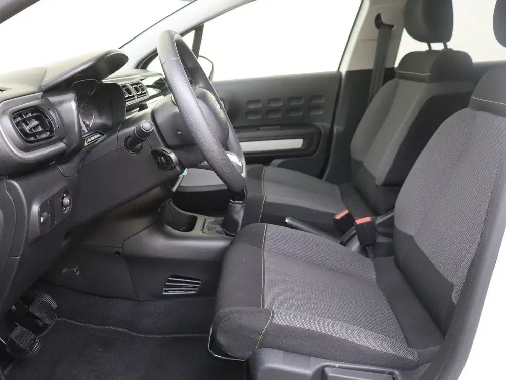 Citroën C3 1.2 PureTech 82PK Feel Parkeerhulp uit 2020, foto 10
