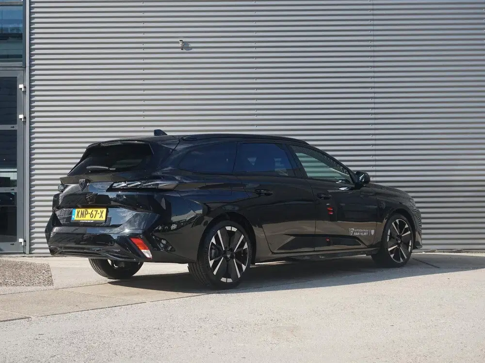 Peugeot 308 SW 1.2 Hybrid 145 e-DCS6 GT 360 Vision & D uit 2026, foto 2