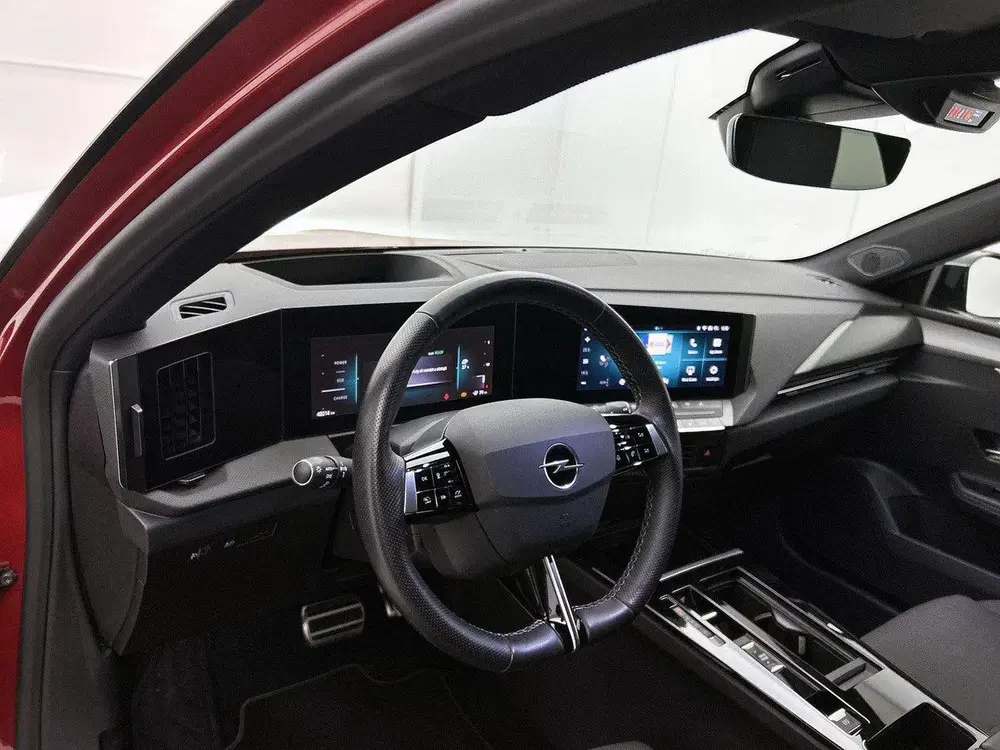 Opel Astra Electric 156pk 54 kWh GS Automaat uit 2024, foto 10