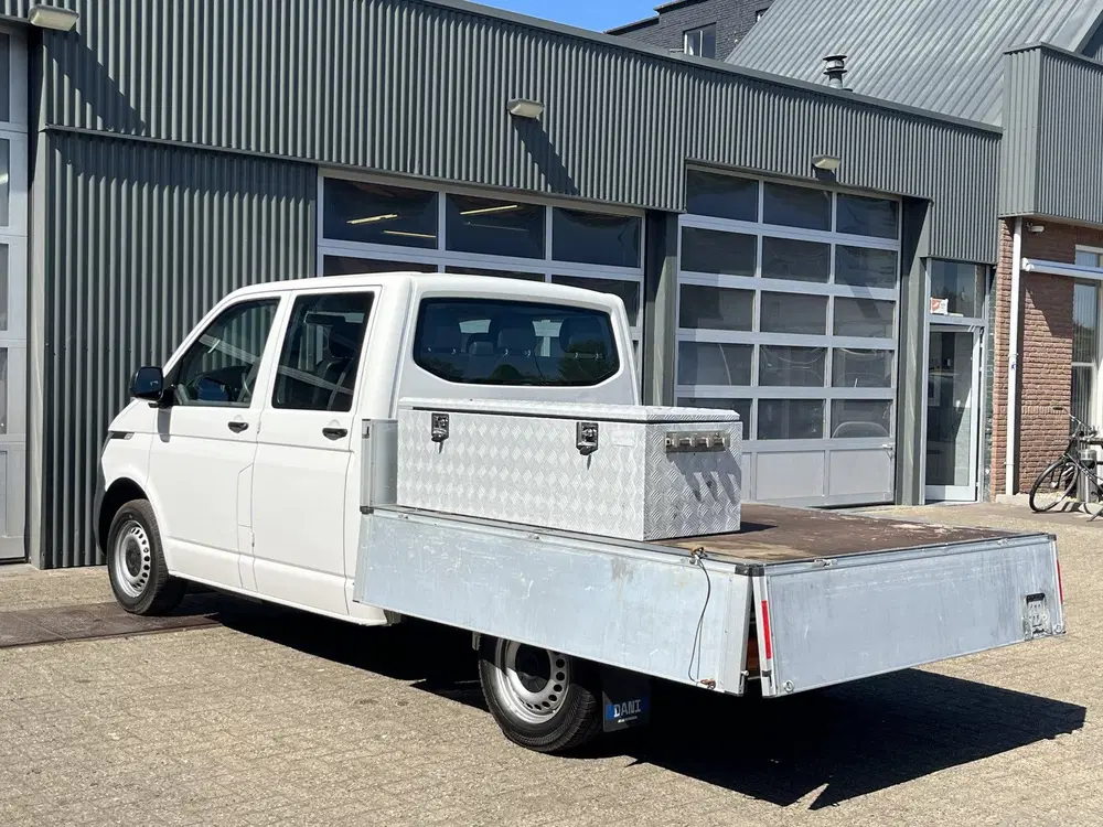 Volkswagen Transporter 2.0 TDI L2H1 DC Euro 6 Pick up Dubbel uit 2021, foto 15