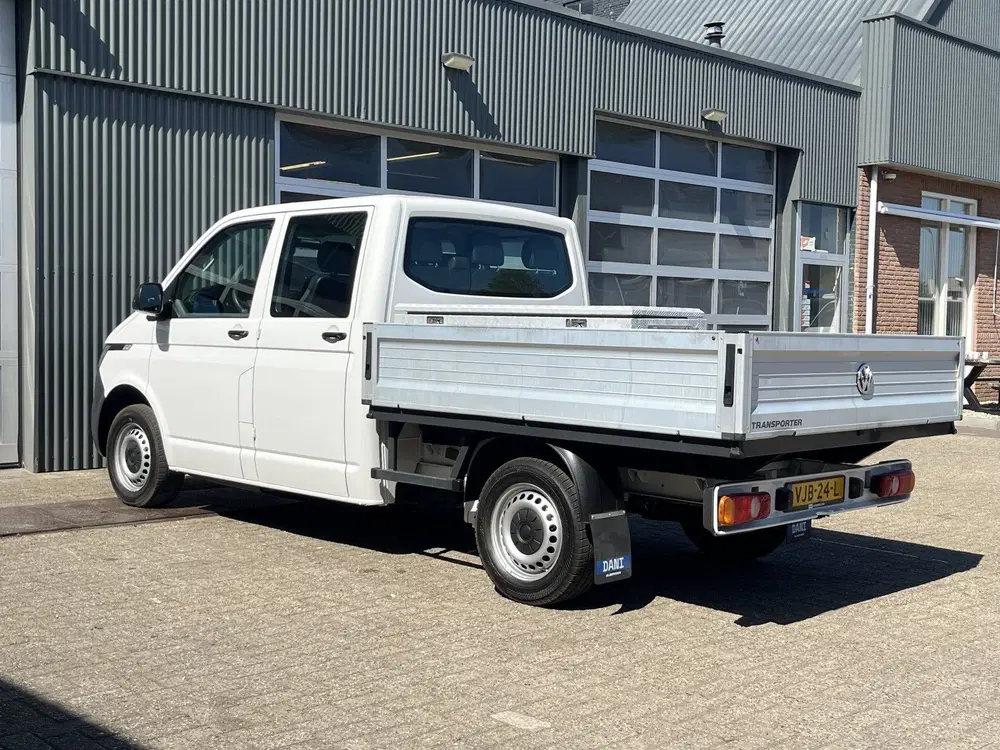 Volkswagen Transporter 2.0 TDI L2H1 DC Euro 6 Pick up Dubbel uit 2021, foto 3