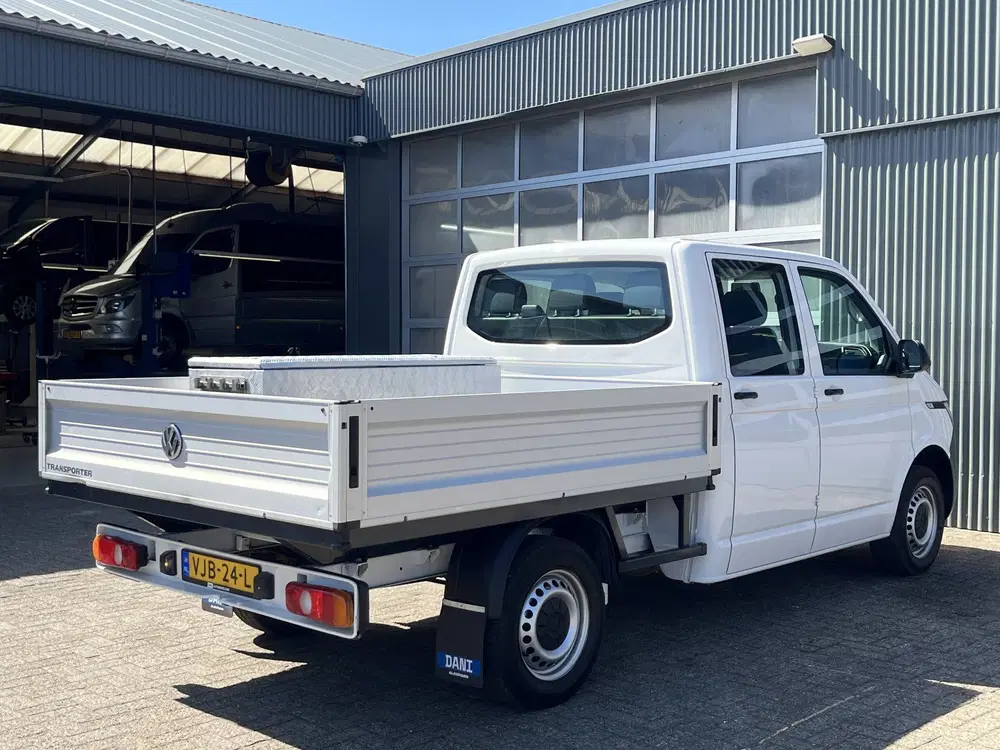 Volkswagen Transporter 2.0 TDI L2H1 DC Euro 6 Pick up Dubbel uit 2021, foto 4