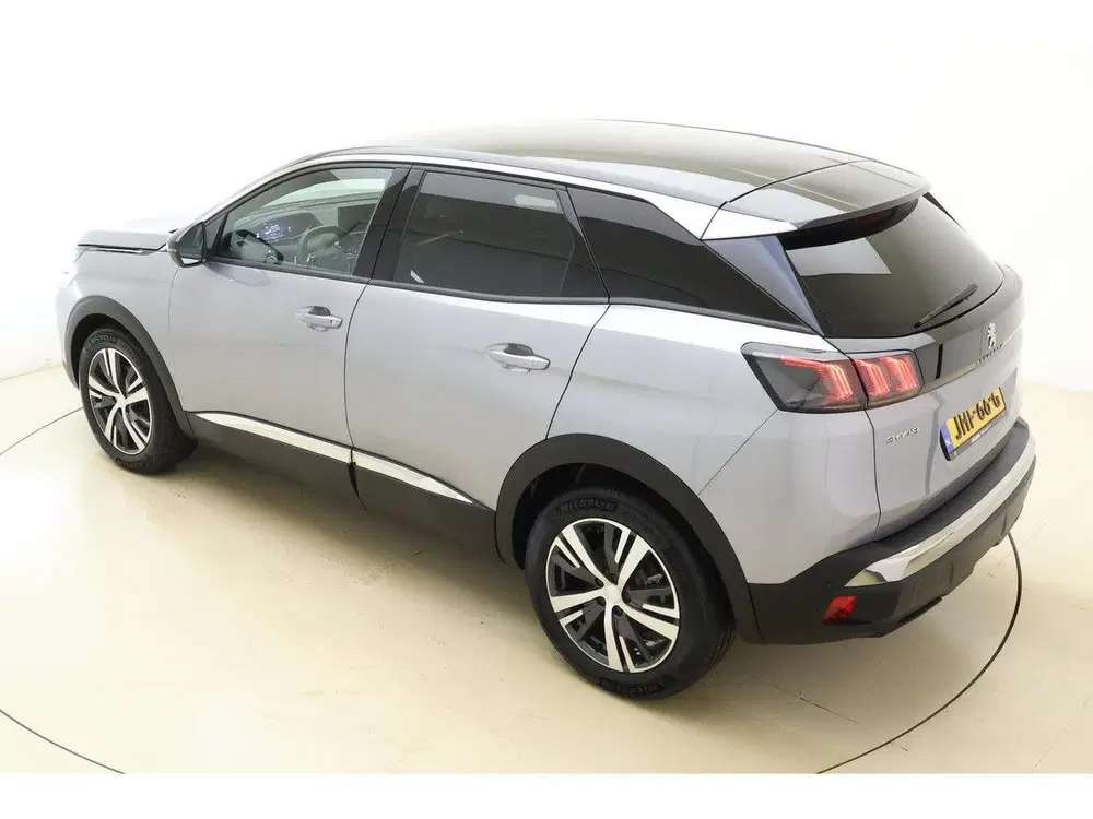 Peugeot 3008 1.2 Hybrid 136 Allure uit 2024, foto 4