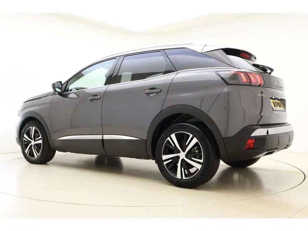 Peugeot 3008 1.2T 130pk GT uit 2024, foto 12